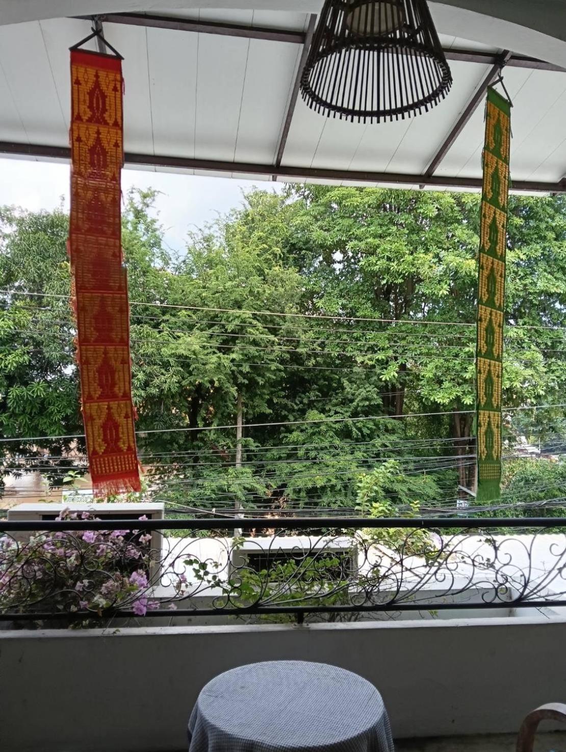 小茉莉河滨酒店 彭世洛 外观 照片