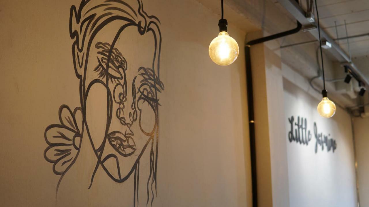小茉莉河滨酒店 彭世洛 外观 照片